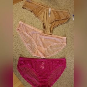 3-pack Victoria Secret bikini and hip hugger
